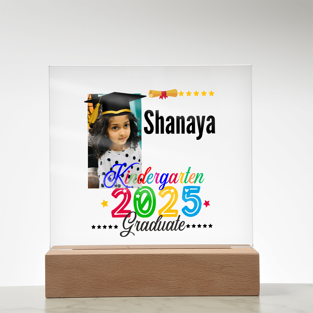 Personalized 2025 kindergarten graduate acrylic plaque. Kindergarten graduate gift, graduate gift