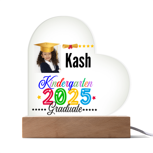 Personalized 2025 kindergarten graduate acrylic heart plaque. Kindergarten graduate gift, graduate gift